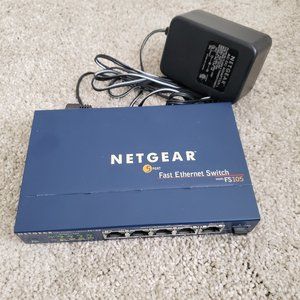 NETGEAR FS105 5-Port 10/100 Mbps Switch